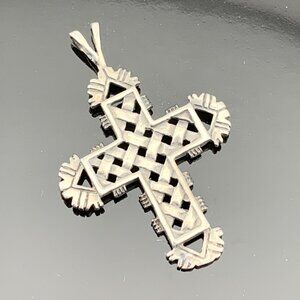 Sterling Silver Cross Basket Weave Celtic Irish PENDANT Vintage J226